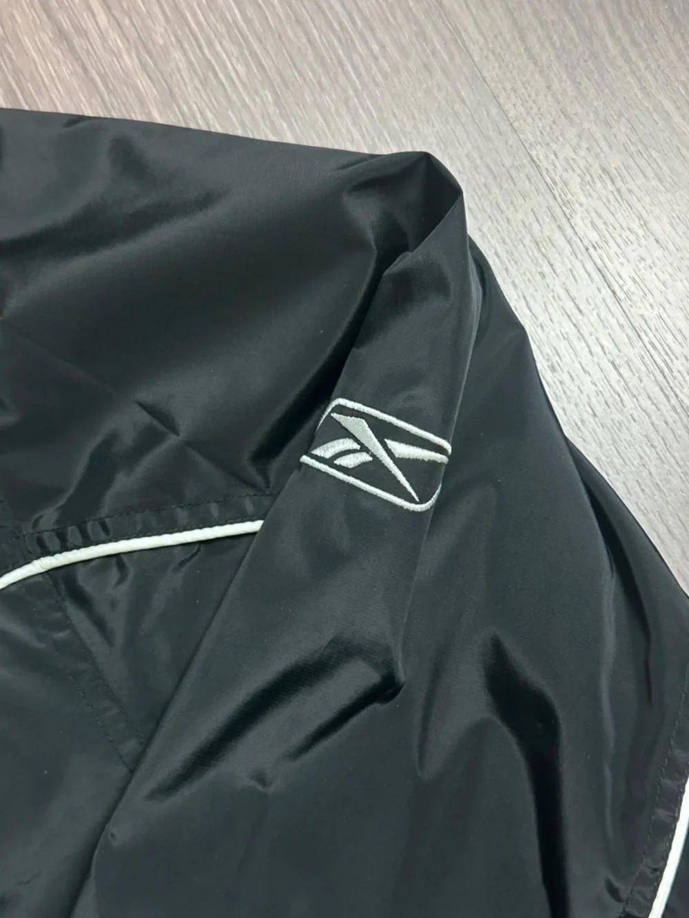 Vintage 90s Oakland Raiders Windbreaker Jacket Reebok Pullover - Picture 3 of 9
